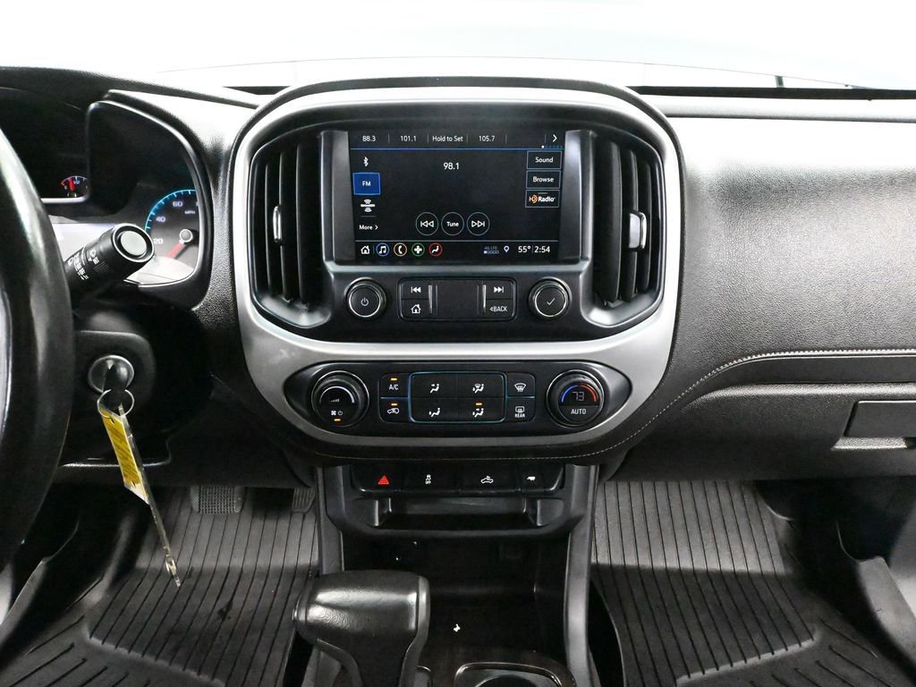 Used 2019 GMC Canyon SLE w/ SLE Convenience Package image 30