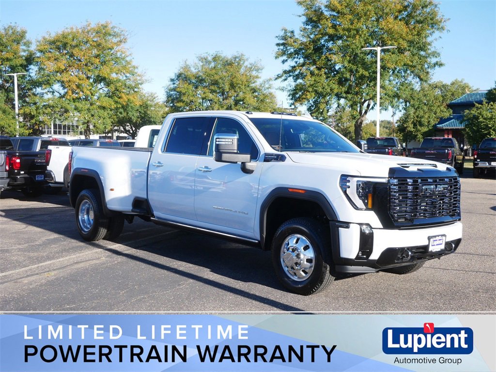 New 2026 GMC Sierra 3500 Denali Ultimate image 1