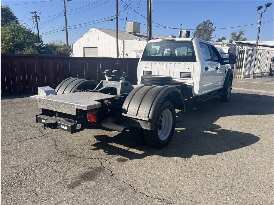 Used 2022 Ford F550 2WD Crew Cab Super Duty w/ Power Equipment Group image 7