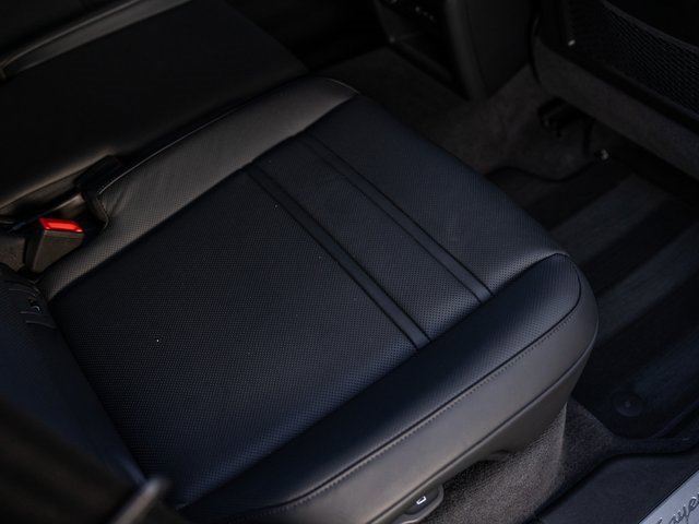 Used 2026 Porsche Cayenne S image 37