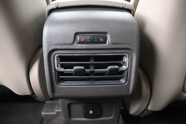 Used 2022 Lincoln Corsair AWD w/ Equipment Group 101A image 8