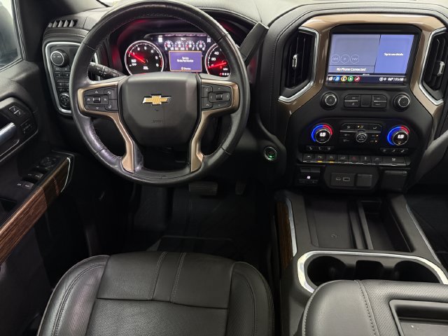 Used 2021 Chevrolet Silverado 1500 High Country w/ Technology Package AWD/4WD image 32