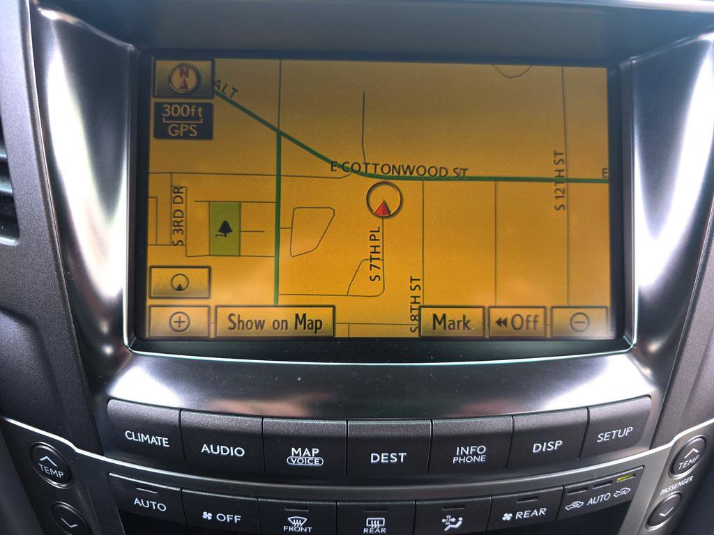 Used 2010 Lexus LX 570 4WD image 14