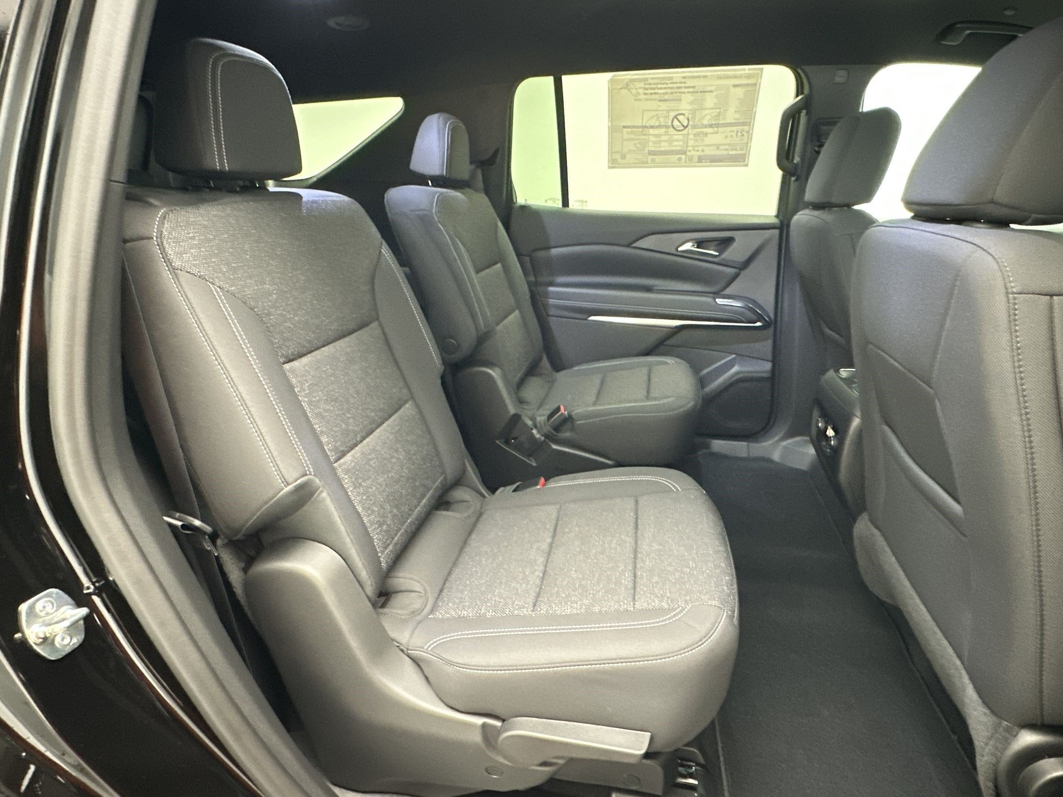 New 2026 Chevrolet Traverse LT w/ Driver Confidence Package AWD/4WD image 30