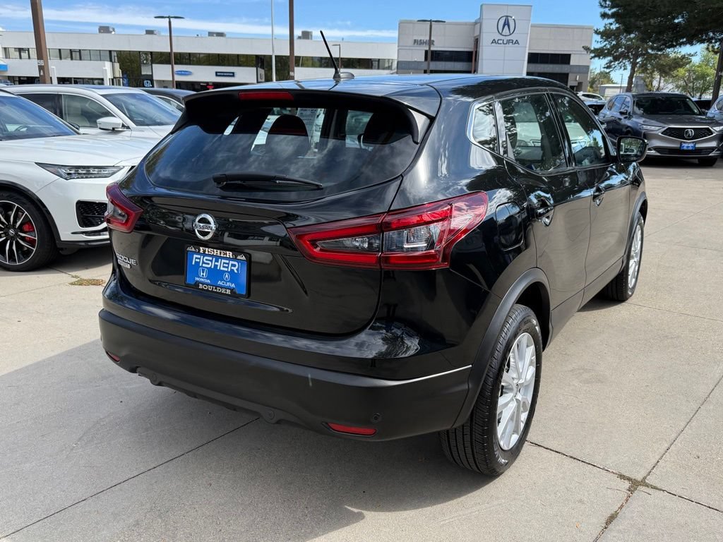 Used 2020 Nissan Rogue Sport S w/ Appearance Package FWD image 4