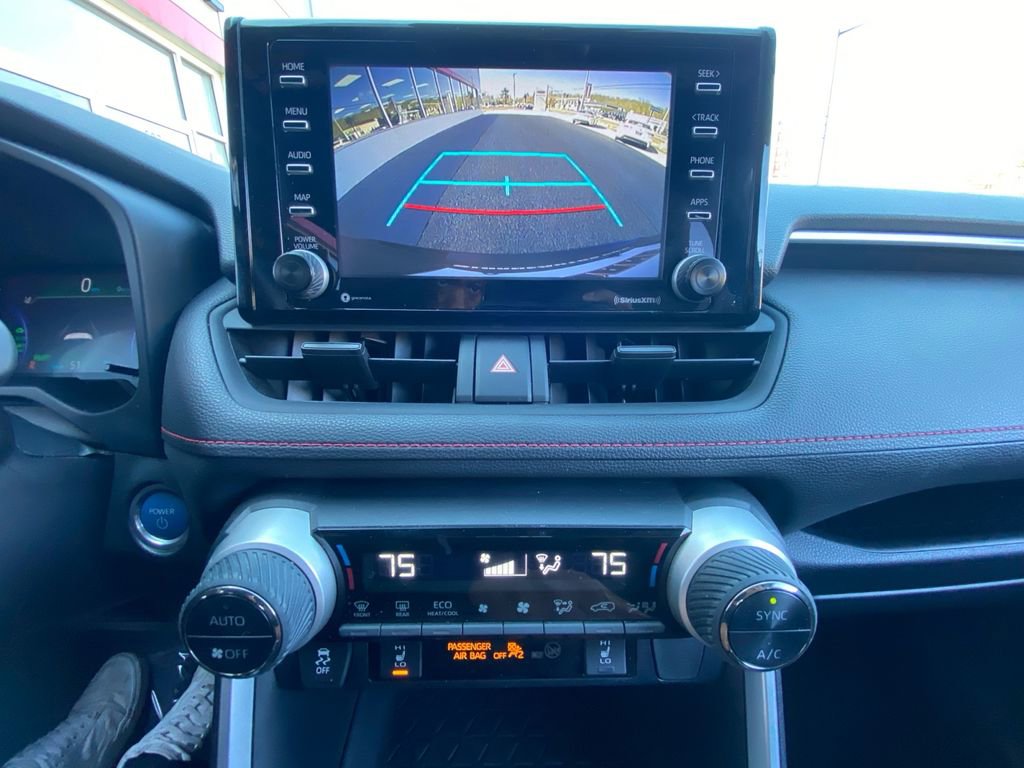 Used 2021 Toyota RAV4 SE w/ Weather & Moonroof Package image 22