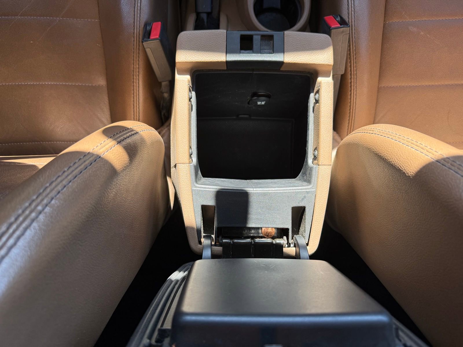 Used 2011 Jeep Wrangler Rubicon w/ PWR Convenience Group image 28