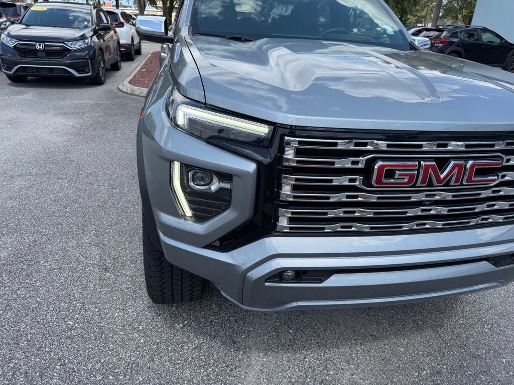 Used 2023 GMC Canyon Denali AWD/4WD image 13