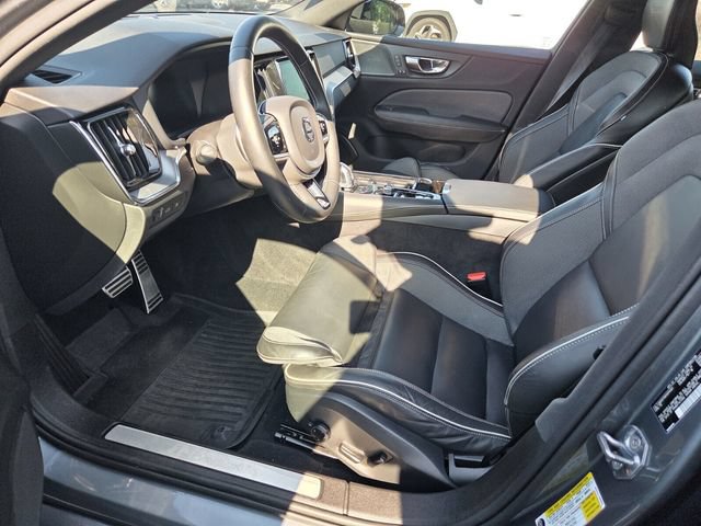 Used 2019 Volvo S60 T8 R-Design AWD/4WD image 9