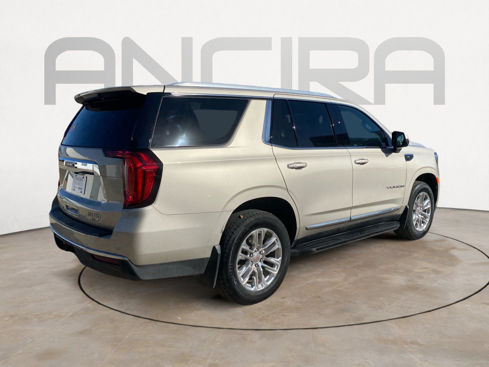 Used 2021 GMC Yukon SLT w/ SLT Luxury Plus Package image 10