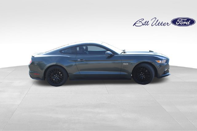 Used 2015 Ford Mustang GT Premium w/ Equipment Group 401A RWD image 4