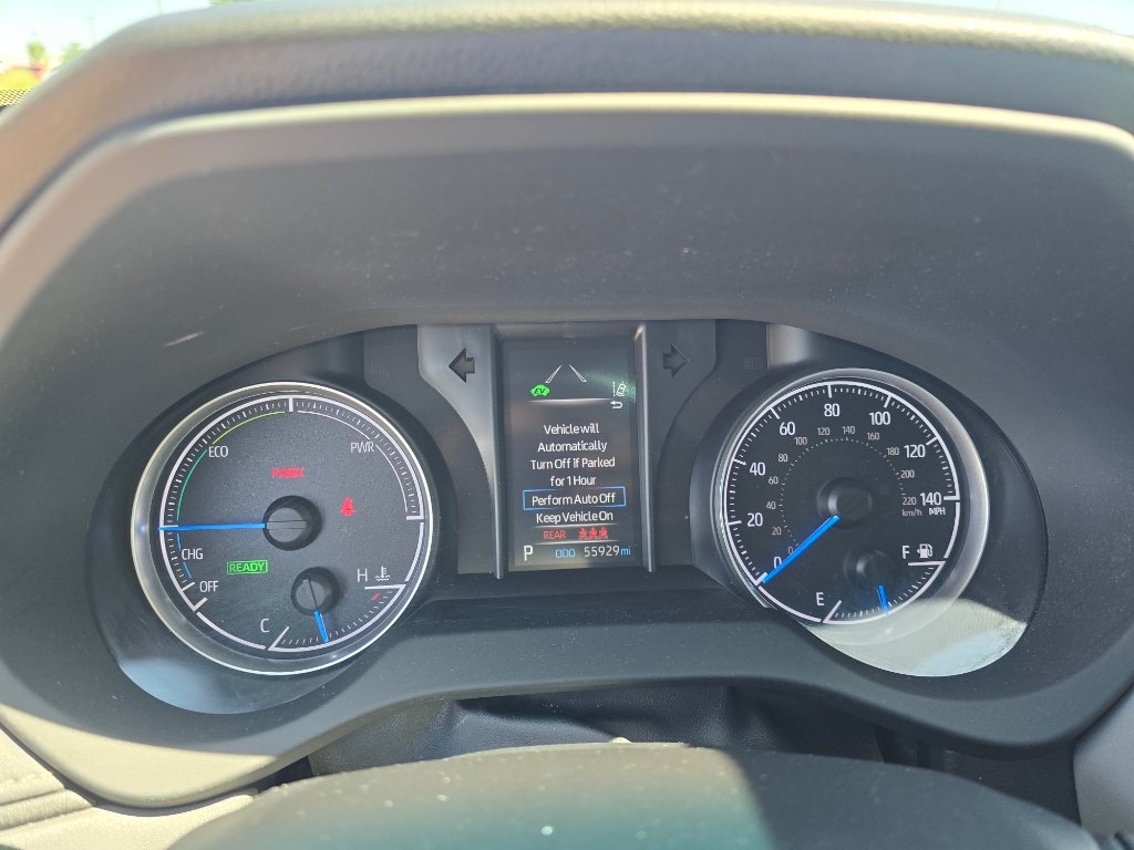 Used 2021 Toyota Venza LE w/ Carpet Mat Package (TMS) AWD/4WD image 17
