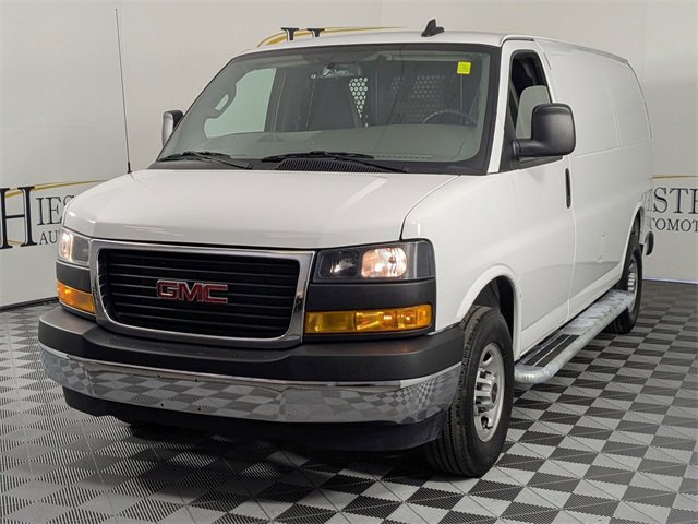 Used 2024 GMC Savana 2500 Work Van w/ Driver Convenience Package image 3