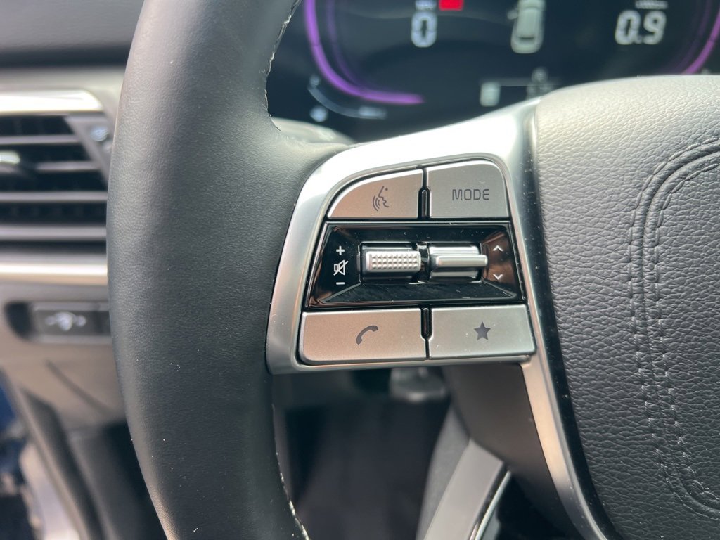 Certified 2025 Kia Telluride AWD image 15