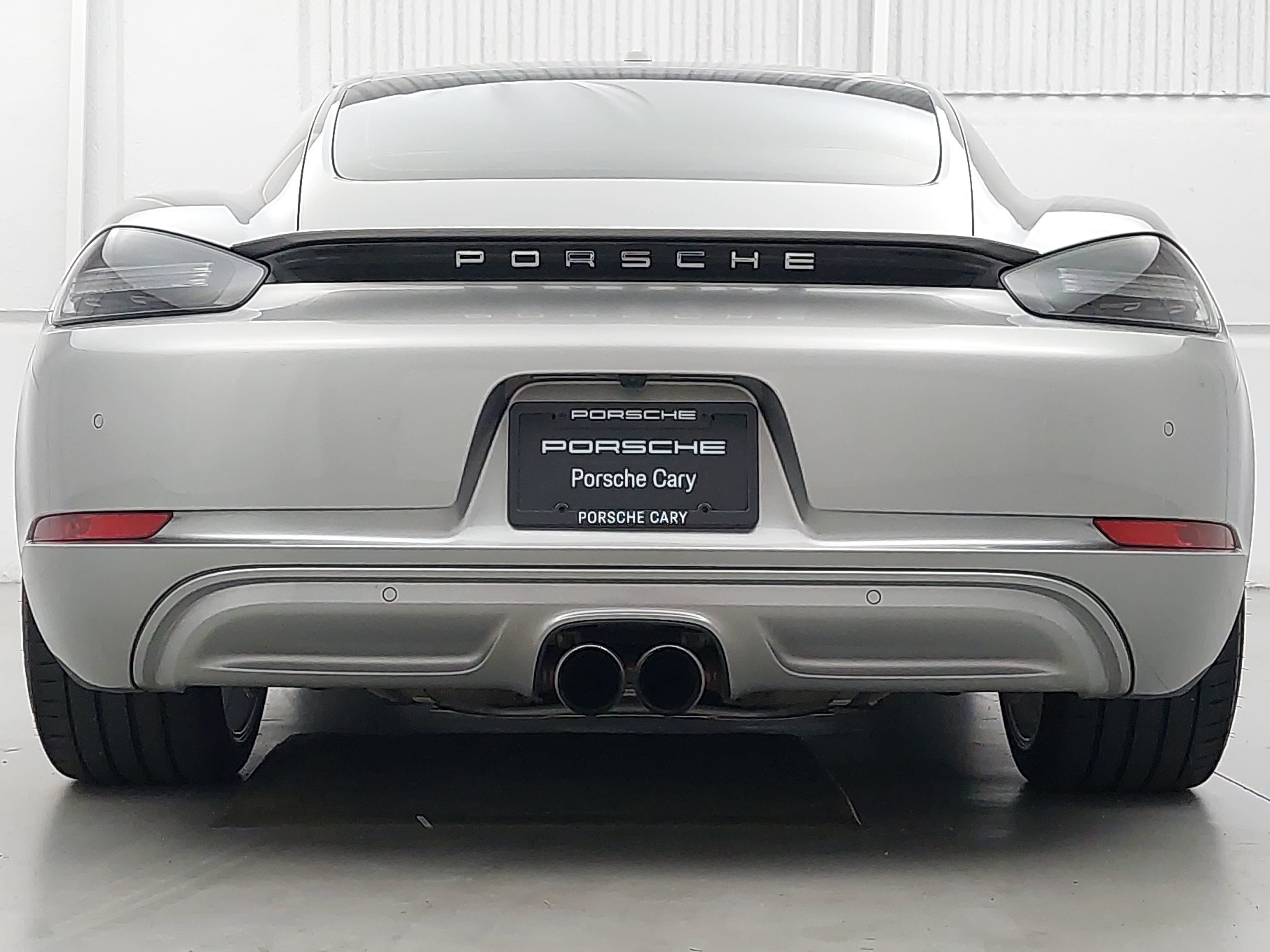 Certified 2025 Porsche 718 Cayman RWD image 6