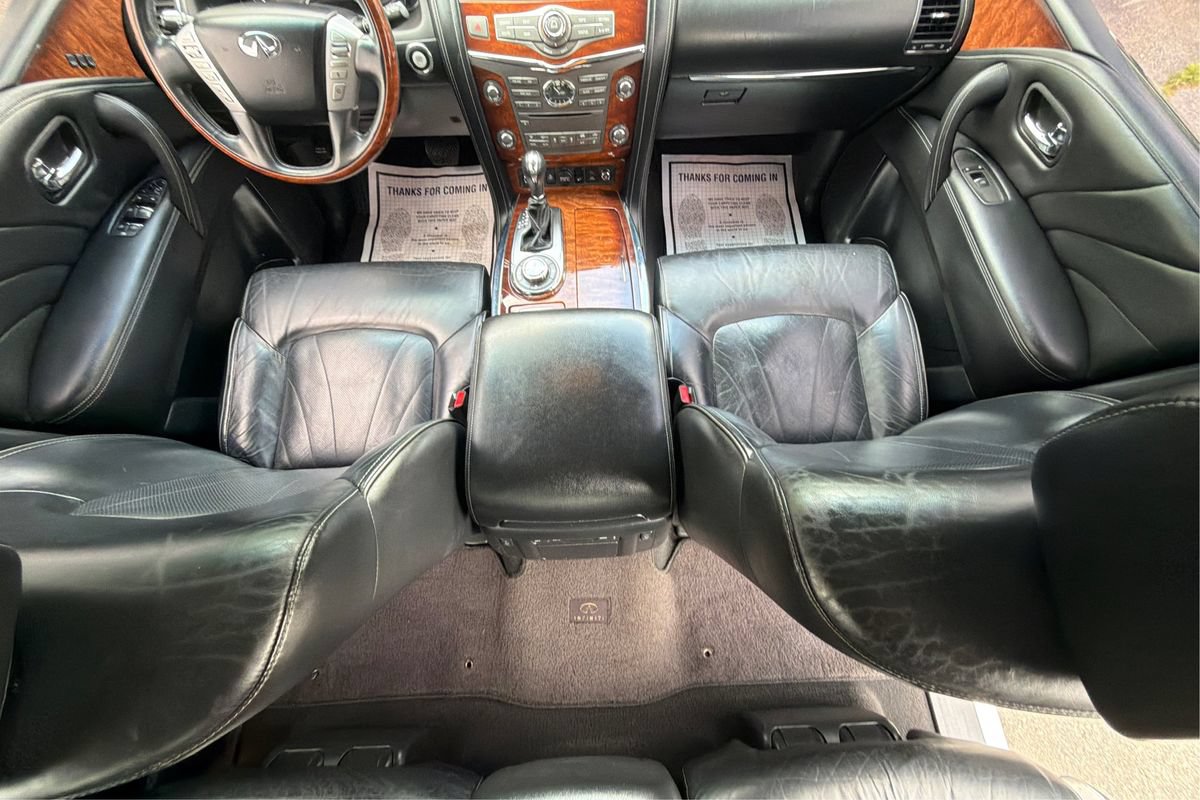 Used 2015 INFINITI QX80 4WD w/ Deluxe Technology Package image 15