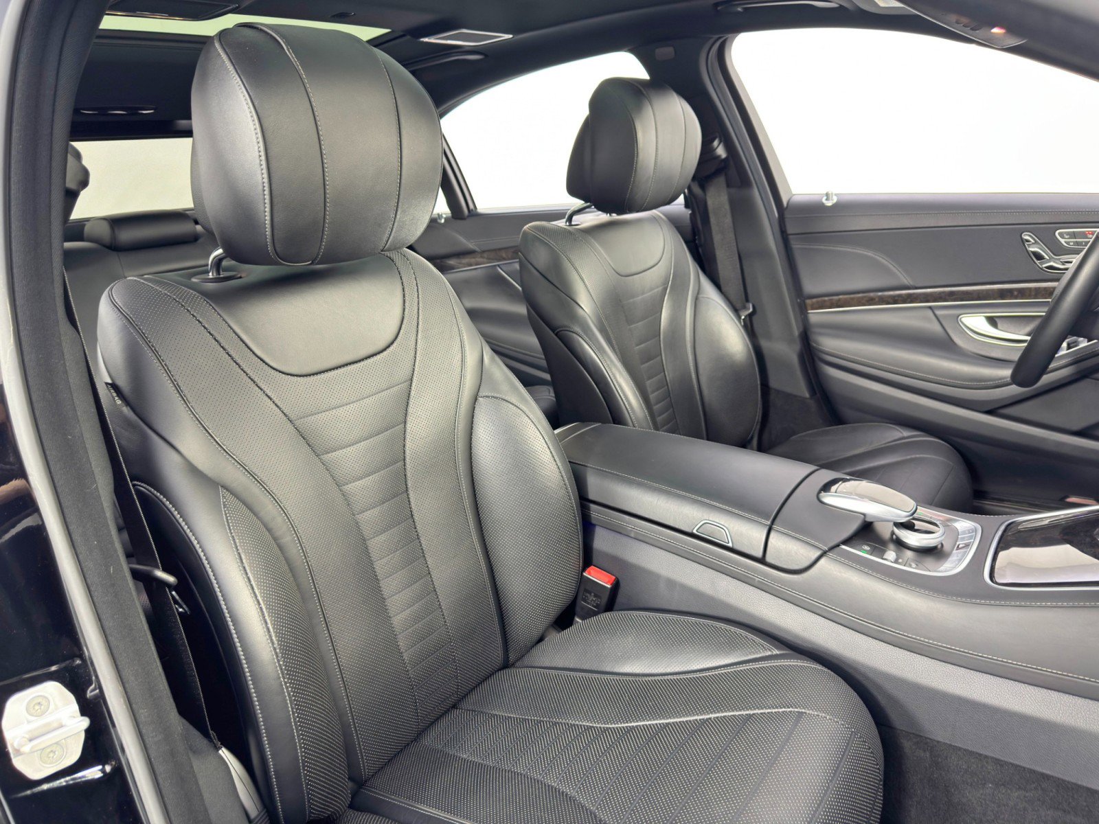 Used 2015 Mercedes-Benz S 550 Sedan image 38