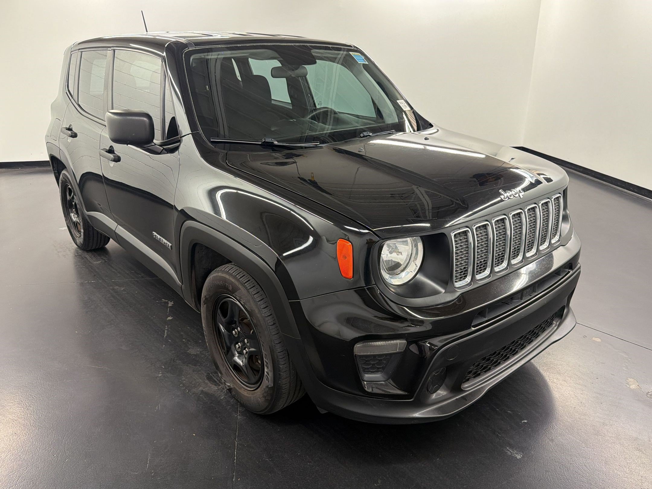 Used 2019 Jeep Renegade Sport FWD image 7