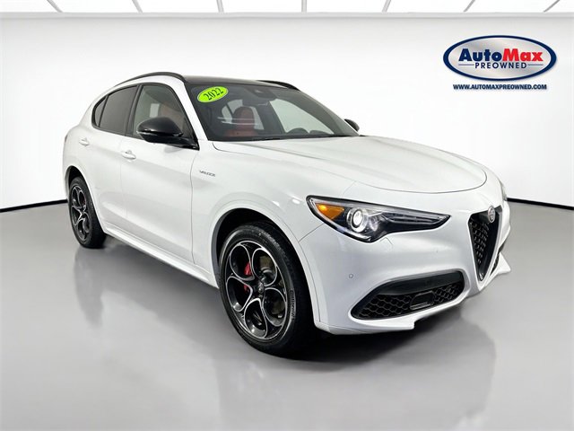 Used 2022 Alfa Romeo Stelvio Veloce image 1