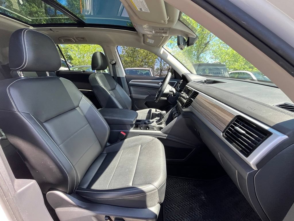 Certified 2023 Volkswagen Atlas SEL AWD/4WD image 13