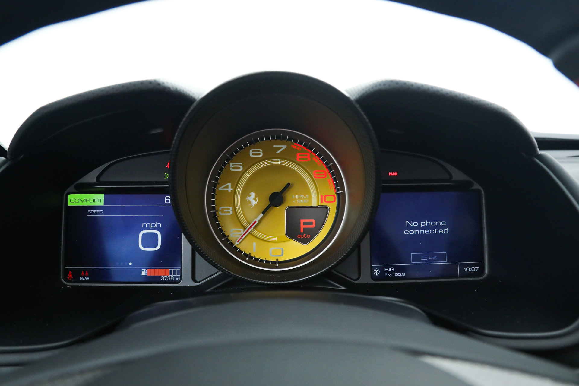 Certified 2023 Ferrari Portofino M image 29