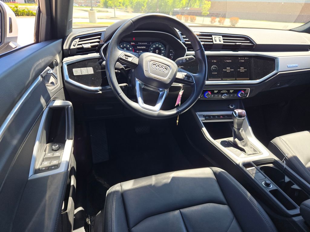 Used 2023 Audi Q3 2.0T Premium AWD/4WD image 17