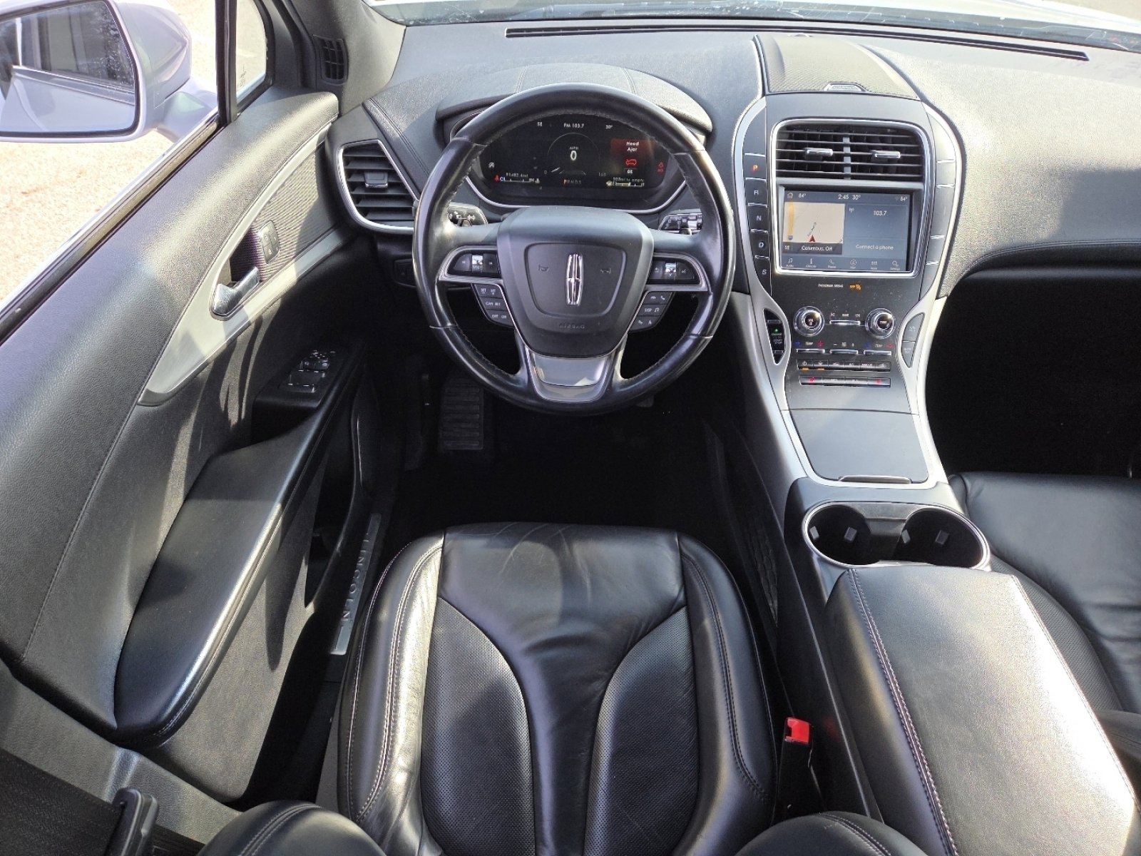 Used 2020 Lincoln Nautilus Premier w/ Equipment Group 101A image 25