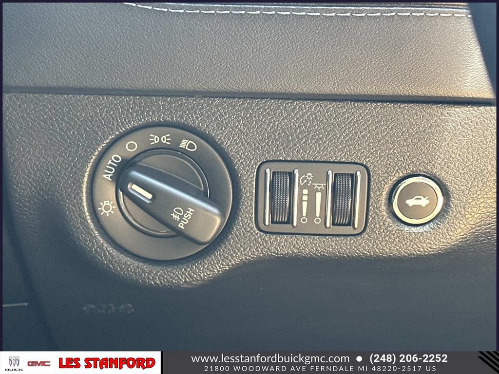 Used 2023 Dodge Charger R/T w/ Plus Group RWD image 26