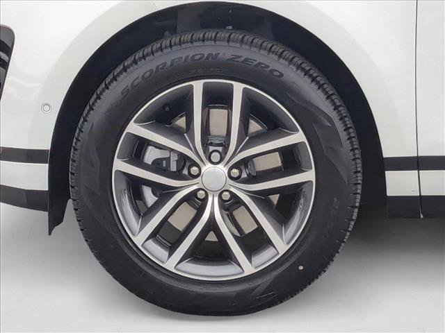 Used 2026 Land Rover Range Rover Evoque S image 10