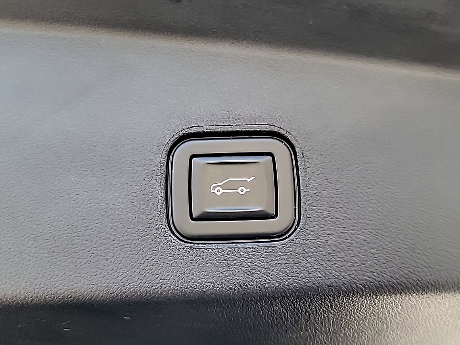 Certified 2024 Cadillac Lyriq Sport AWD/4WD image 30