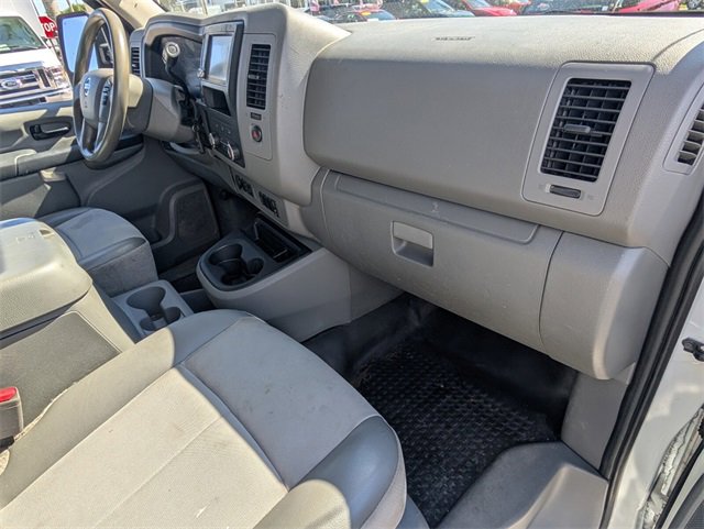 Used 2019 Nissan NV 3500 SV image 7