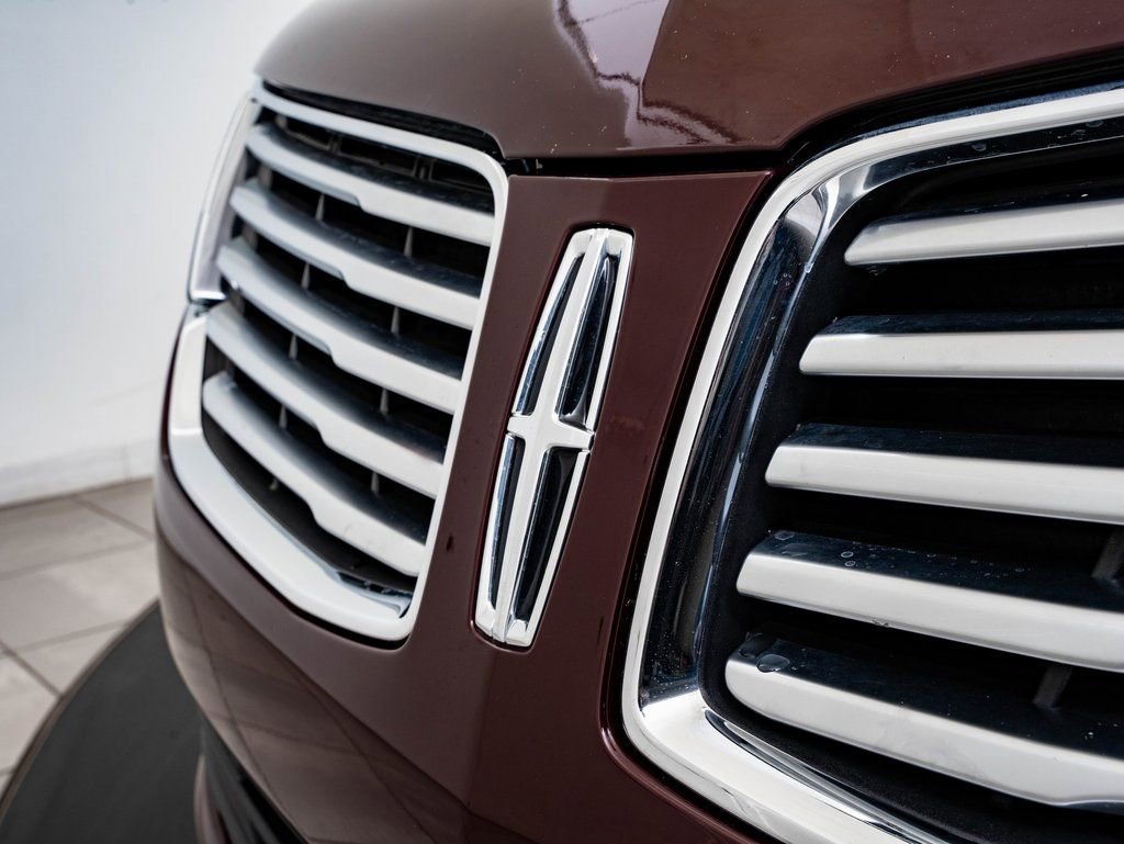 Used 2016 Lincoln MKC Reserve w/ Lincoln MKC Climate Package image 3