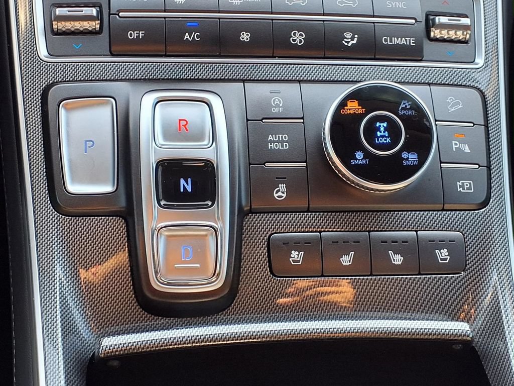 Used 2023 Hyundai Santa Fe Limited AWD/4WD image 6