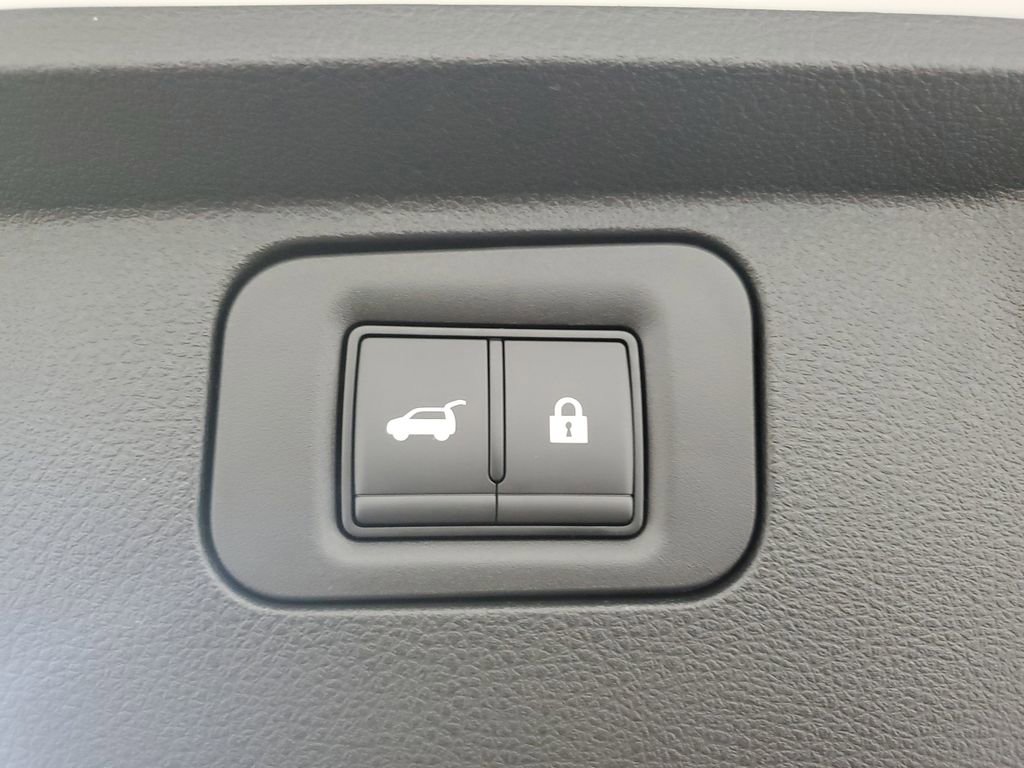 New 2026 Nissan Armada SL w/ Captain's Chari Seat Package image 34