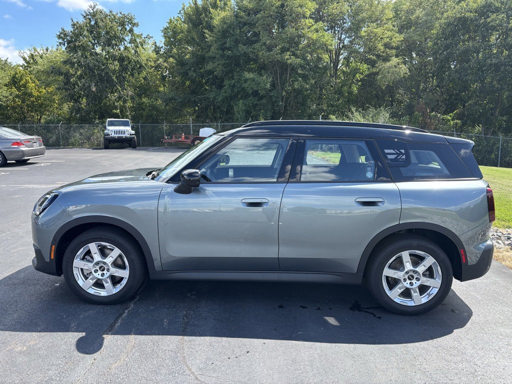 New 2025 MINI Cooper Countryman S image 2