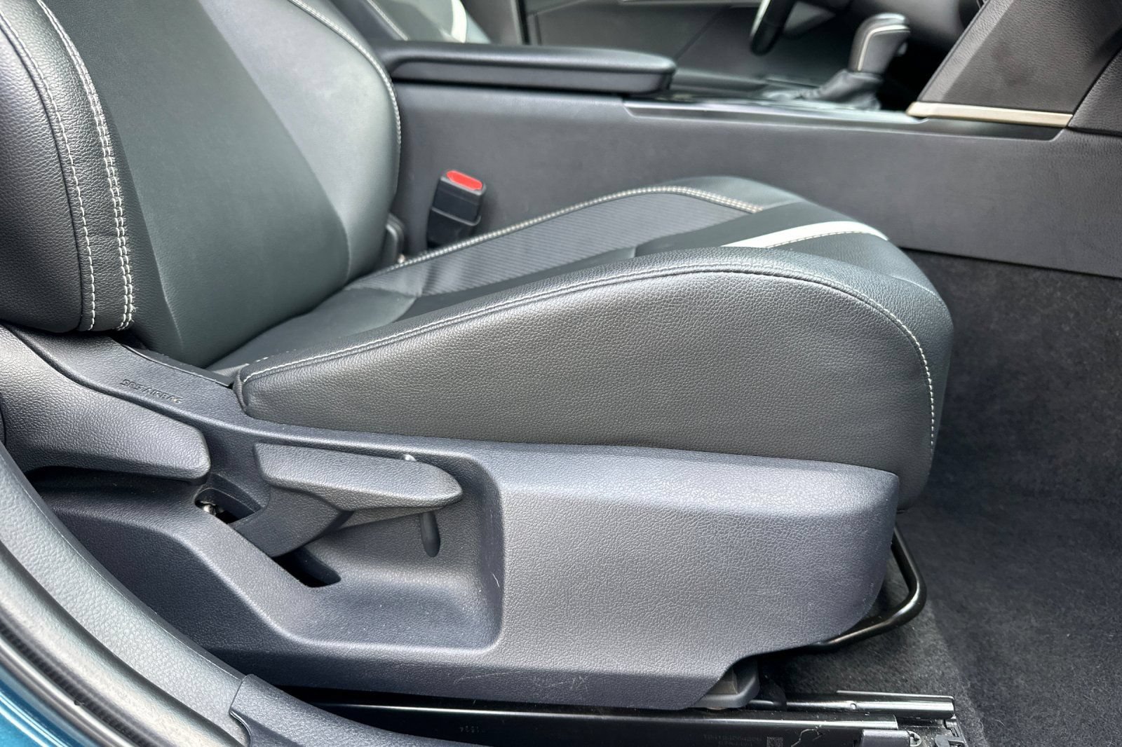Used 2025 Toyota Camry SE FWD image 22