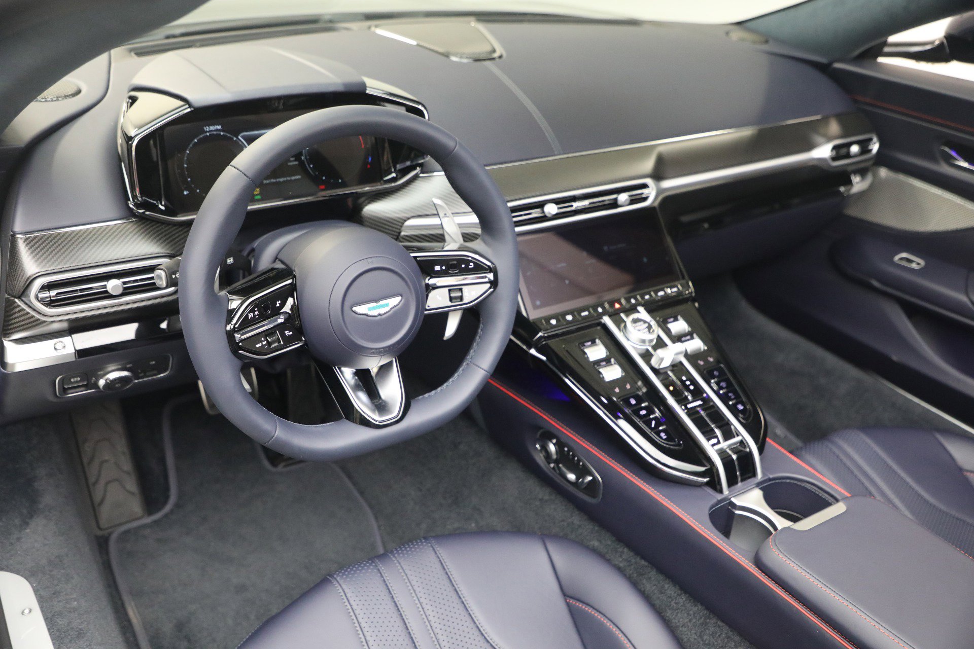 New 2026 Aston Martin V8 Vantage Roadster image 30