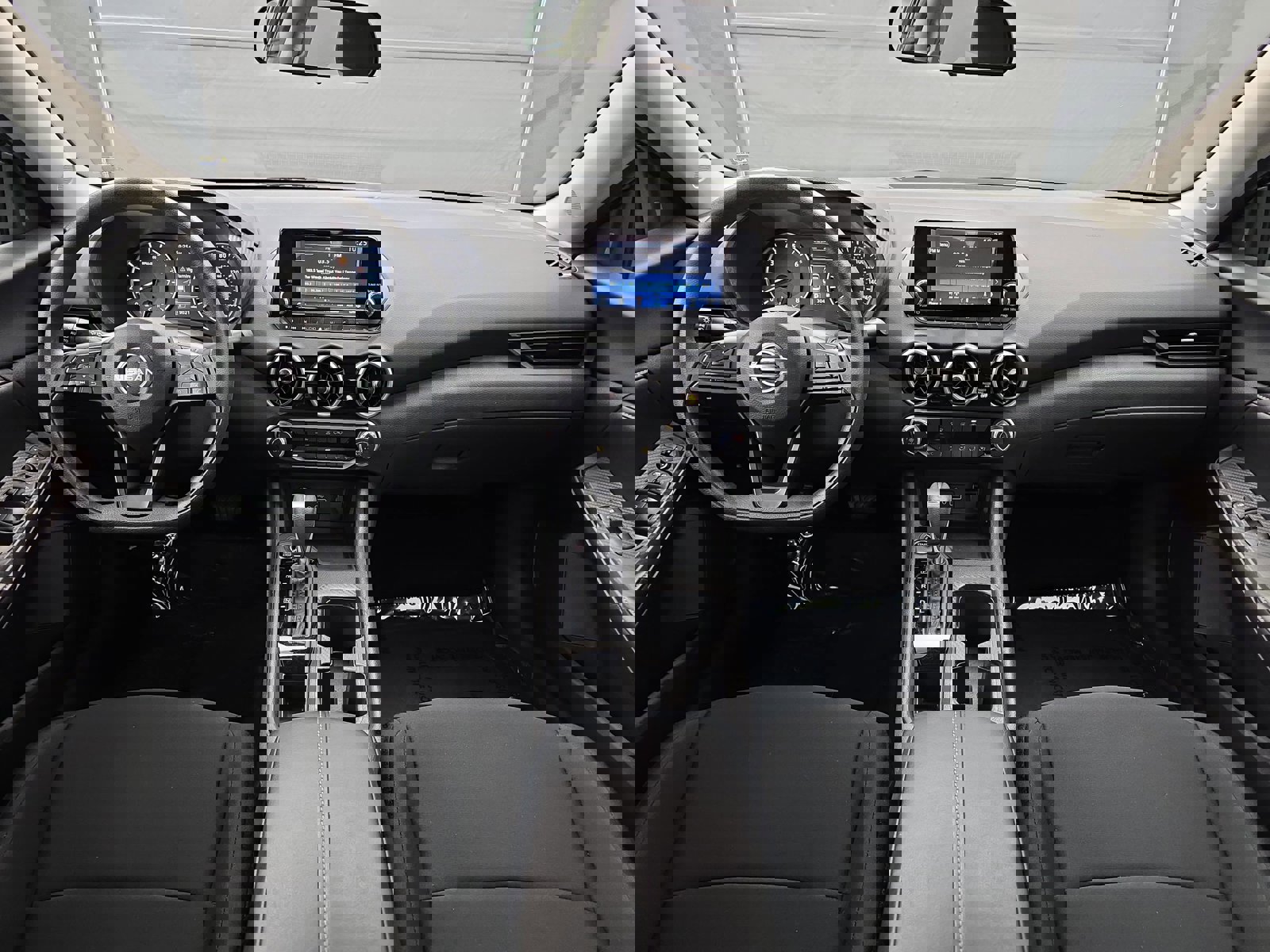 Used 2025 Nissan Sentra S image 17