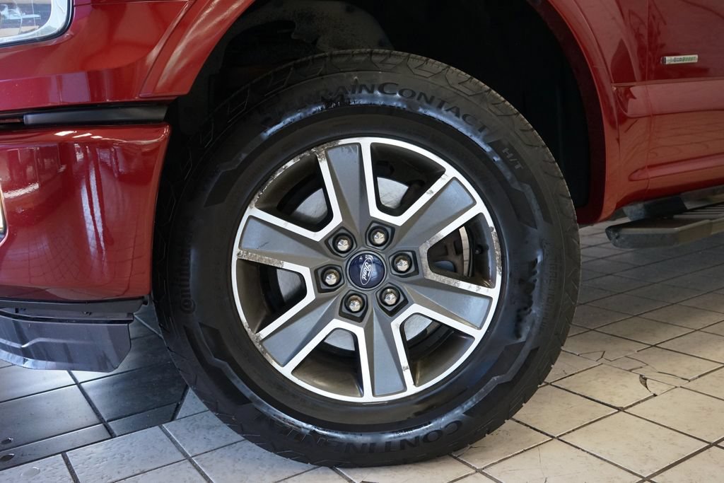 Used 2016 Ford F150 XLT w/ Equipment Group 302A Luxury AWD/4WD image 48