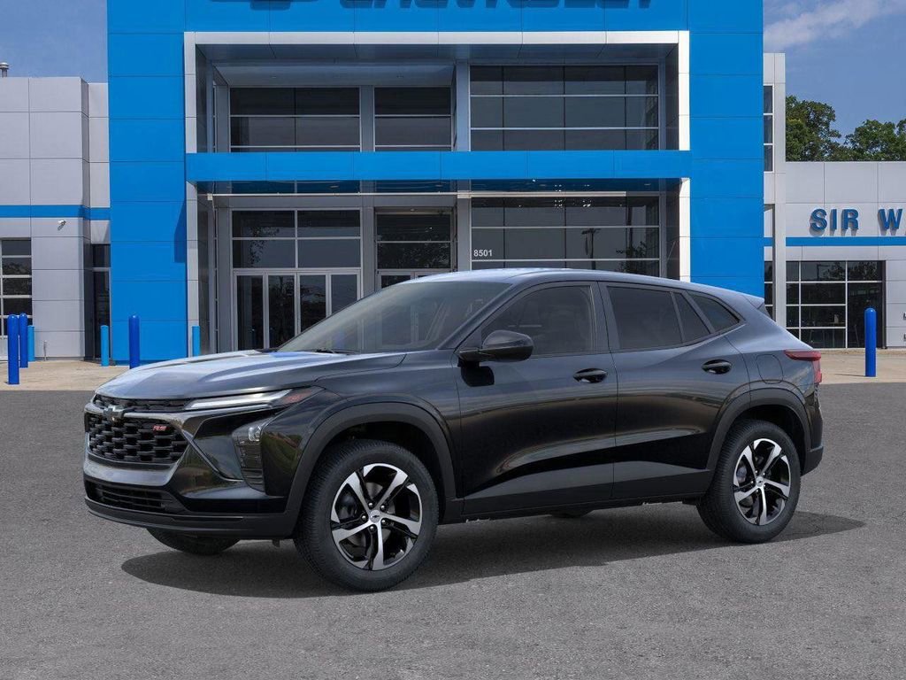 New 2026 Chevrolet Trax RS w/ Driver Confidence Package image 2