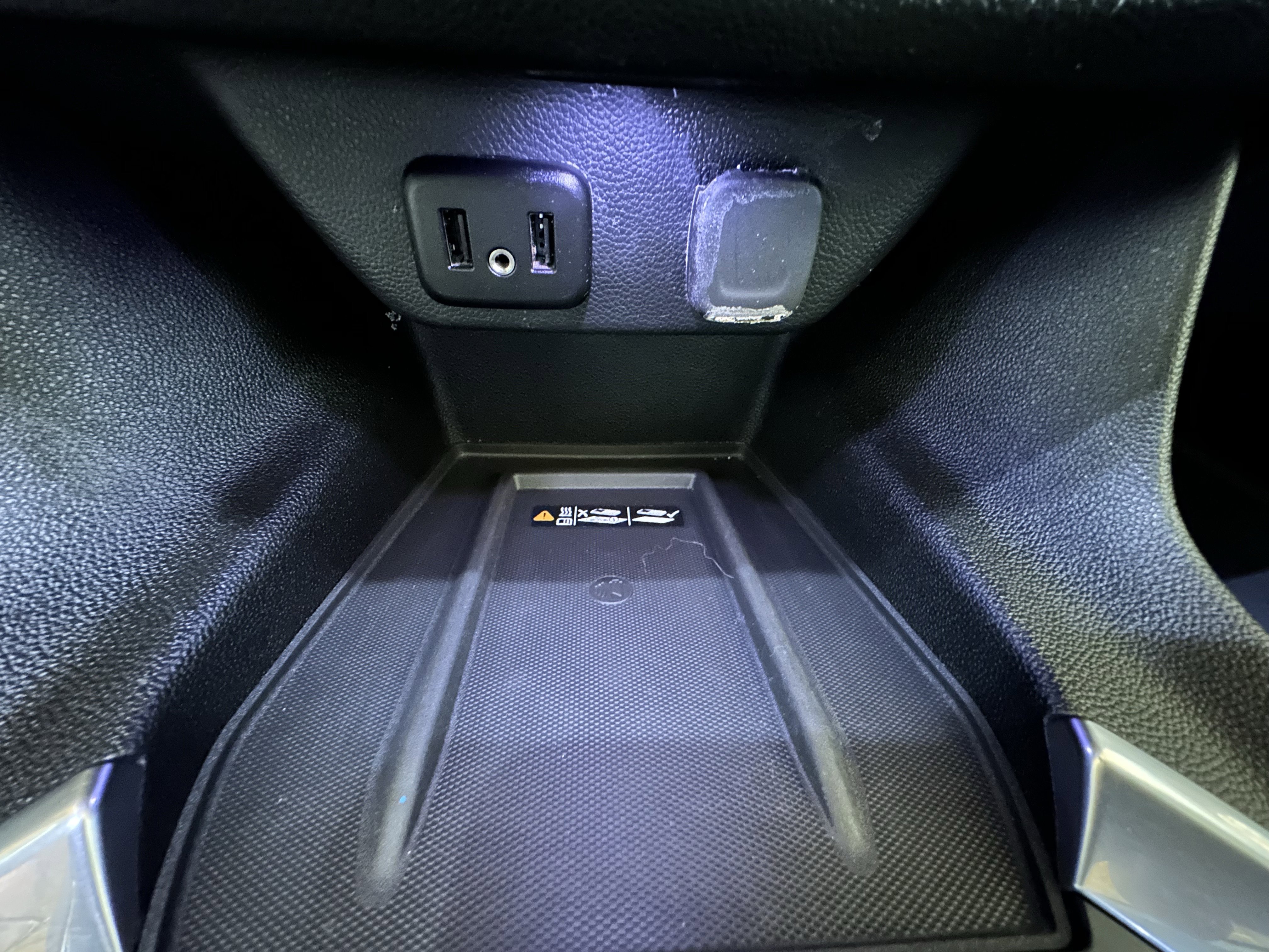 Used 2019 Chevrolet Traverse Premier w/ Driver Confidence II Package image 43