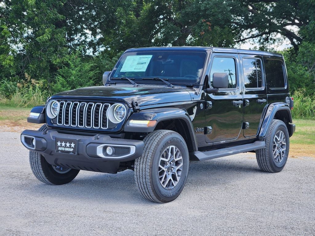 New 2025 Jeep Wrangler Unlimited Sahara AWD/4WD image 2