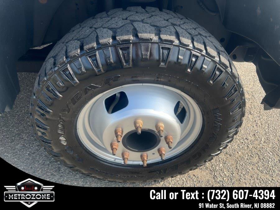 Used 2009 Ford F350 XL RWD image 26