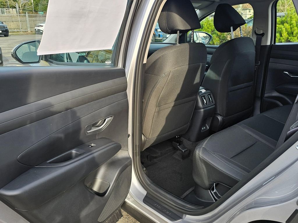 New 2026 Hyundai Tucson Blue SE image 13