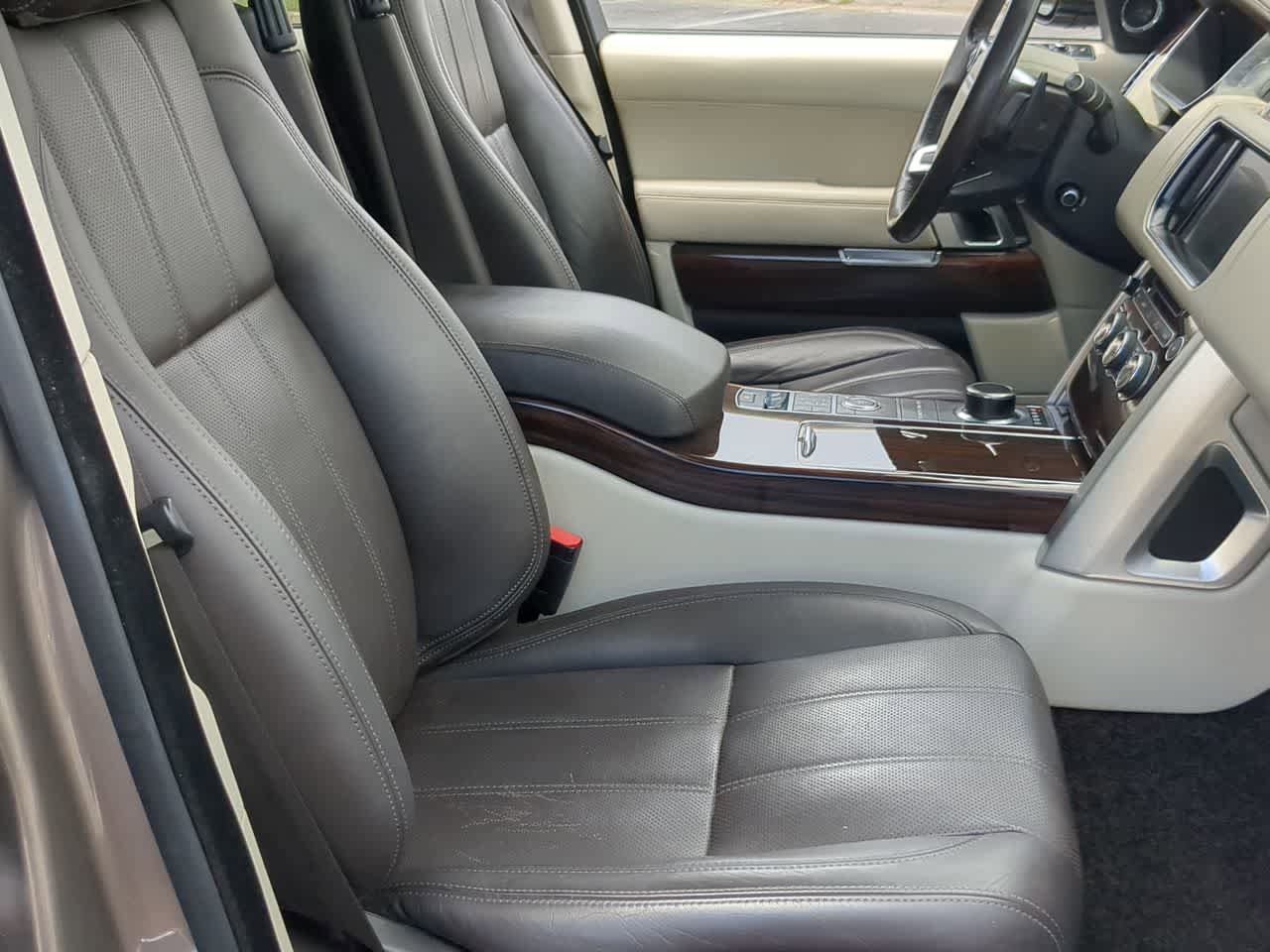 Used 2015 Land Rover Range Rover Supercharged AWD/4WD image 24