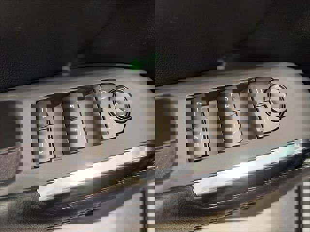 New 2026 Chevrolet Traverse LT w/ Midnight/Sport Edition image 9