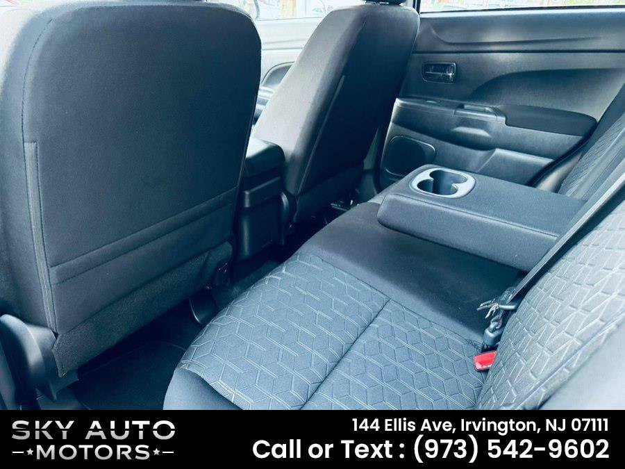 Used 2024 Mitsubishi Outlander Sport AWD image 8