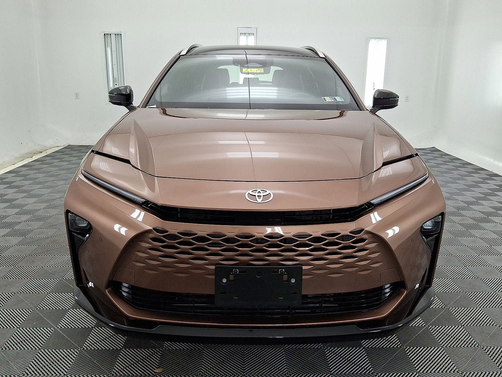 Certified 2025 Toyota Crown Signia w/ Advanced Technology Package AWD/4WD image 21