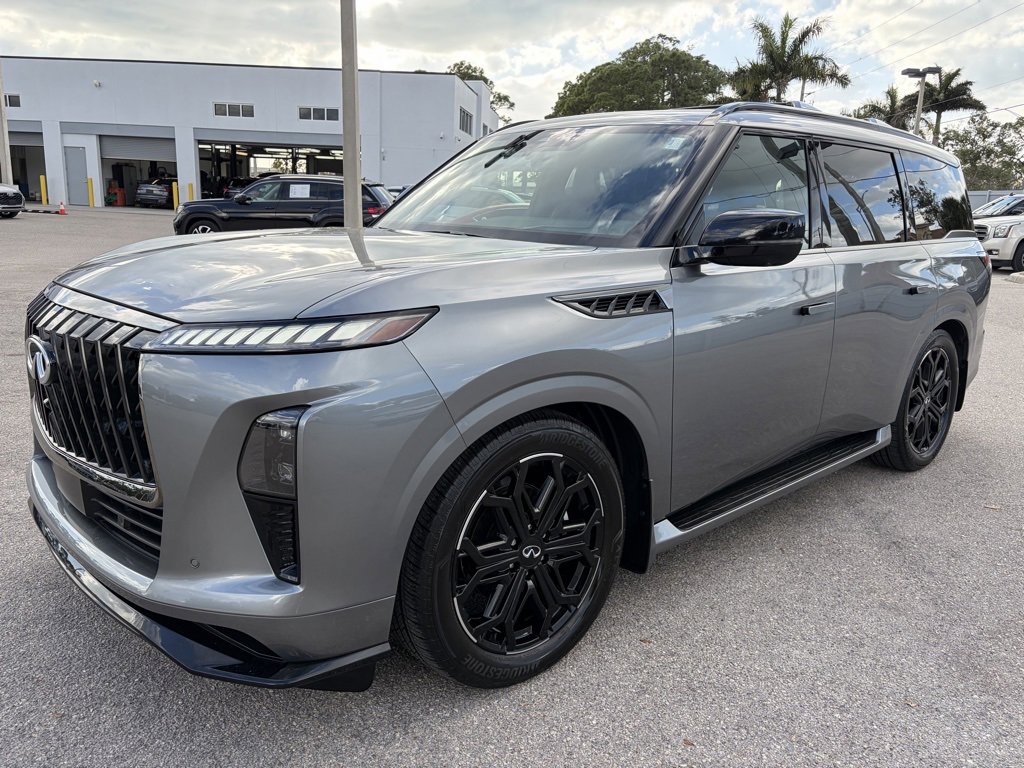 Used 2026 INFINITI QX80 4WD w/ Sport Exterior Package image 8