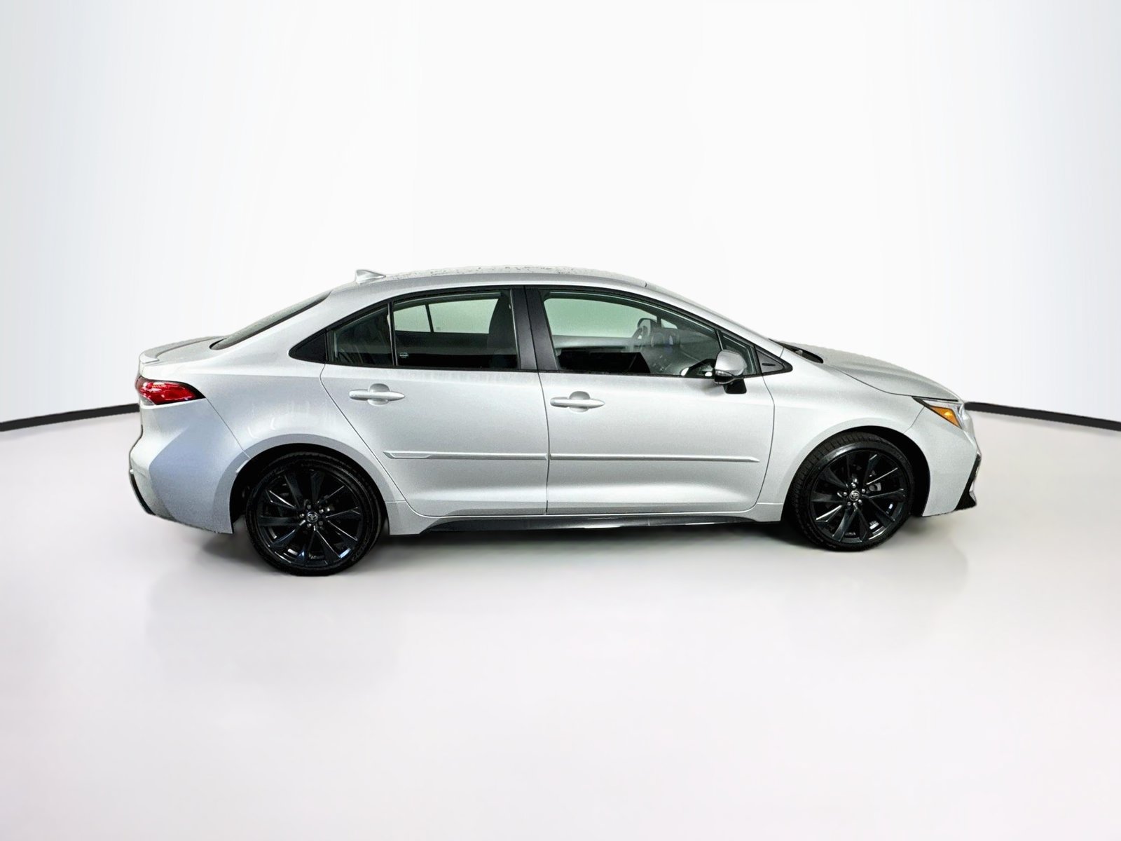Certified 2024 Toyota Corolla SE FWD image 8